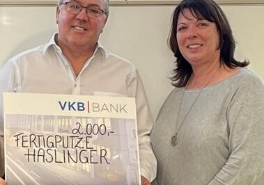 2000 Euro Spende durch Firma Haslinger