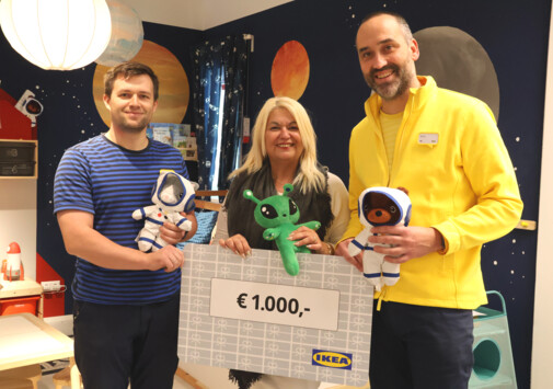 Ikea Salzburg – aus Christbäumen wird Spende
