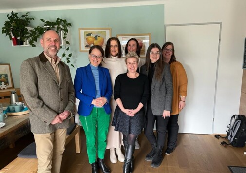 Besuch von Martina Berthold in der Bergheimer Straße 